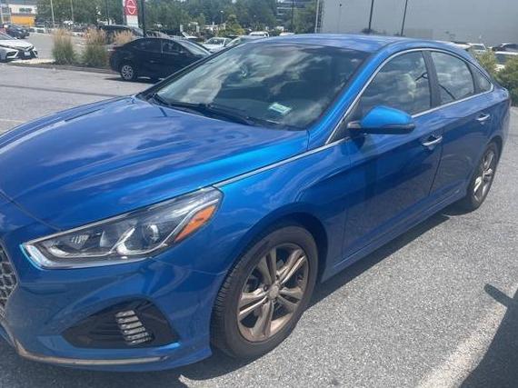 HYUNDAI SONATA 2019 5NPE34AF0KH736689 image