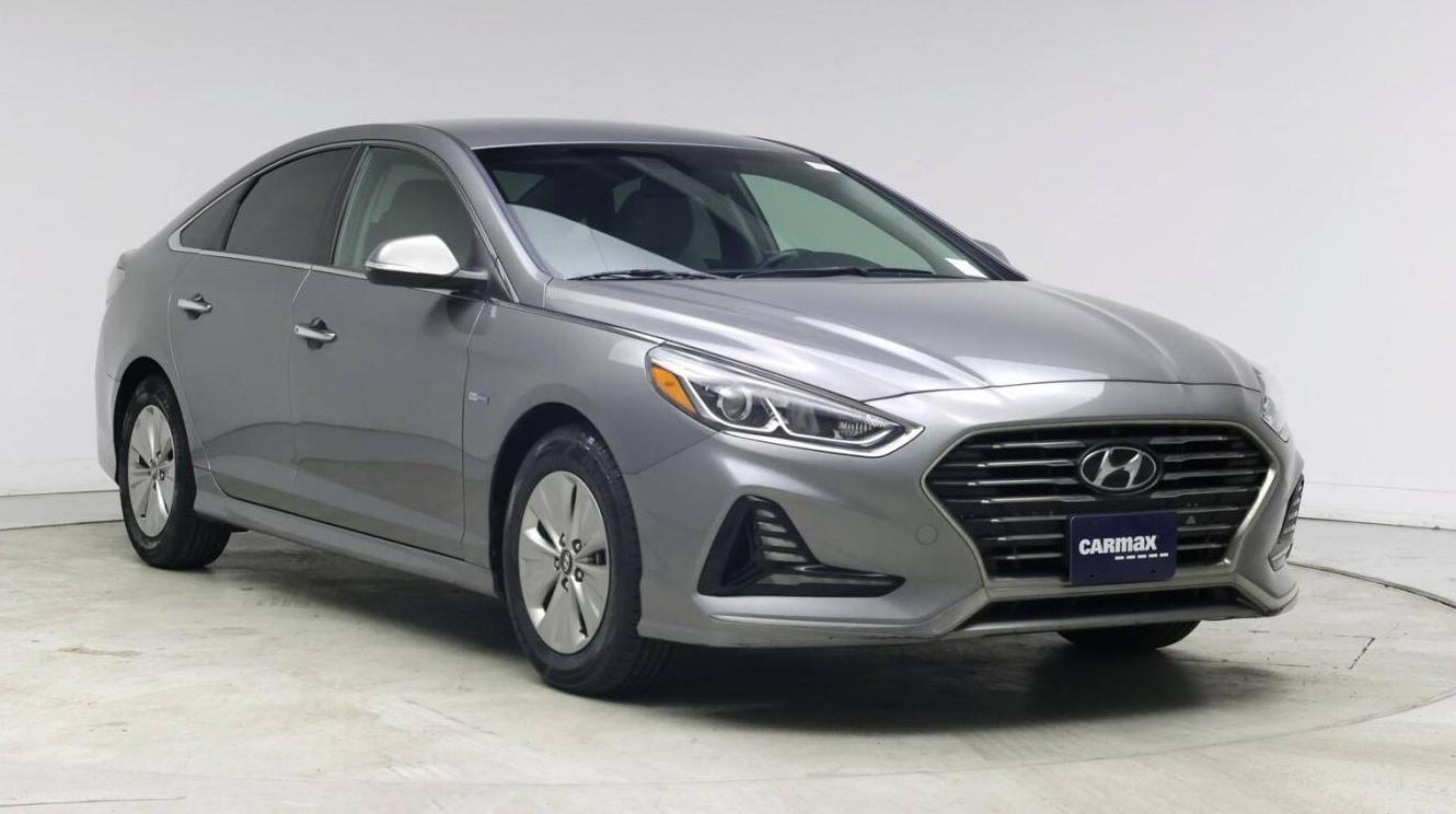 HYUNDAI SONATA 2019 KMHE24L3XKA084608 image