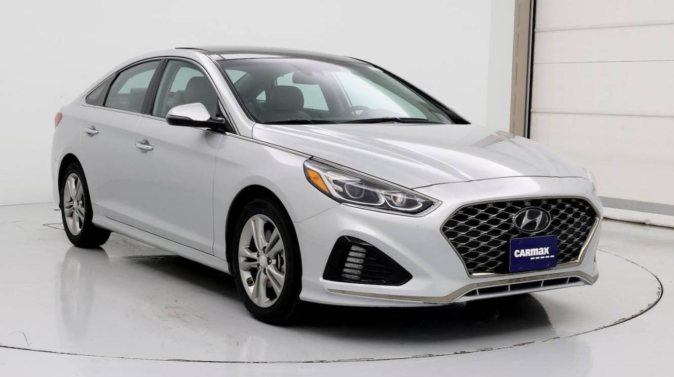 HYUNDAI SONATA 2019 5NPE34AF3KH818190 image