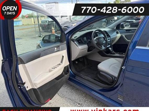 HYUNDAI SONATA 2019 5NPE24AF9KH809044 image