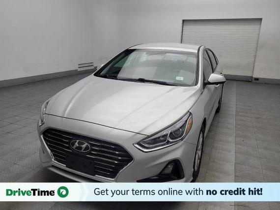 HYUNDAI SONATA 2019 5NPE24AA8KH774369 image