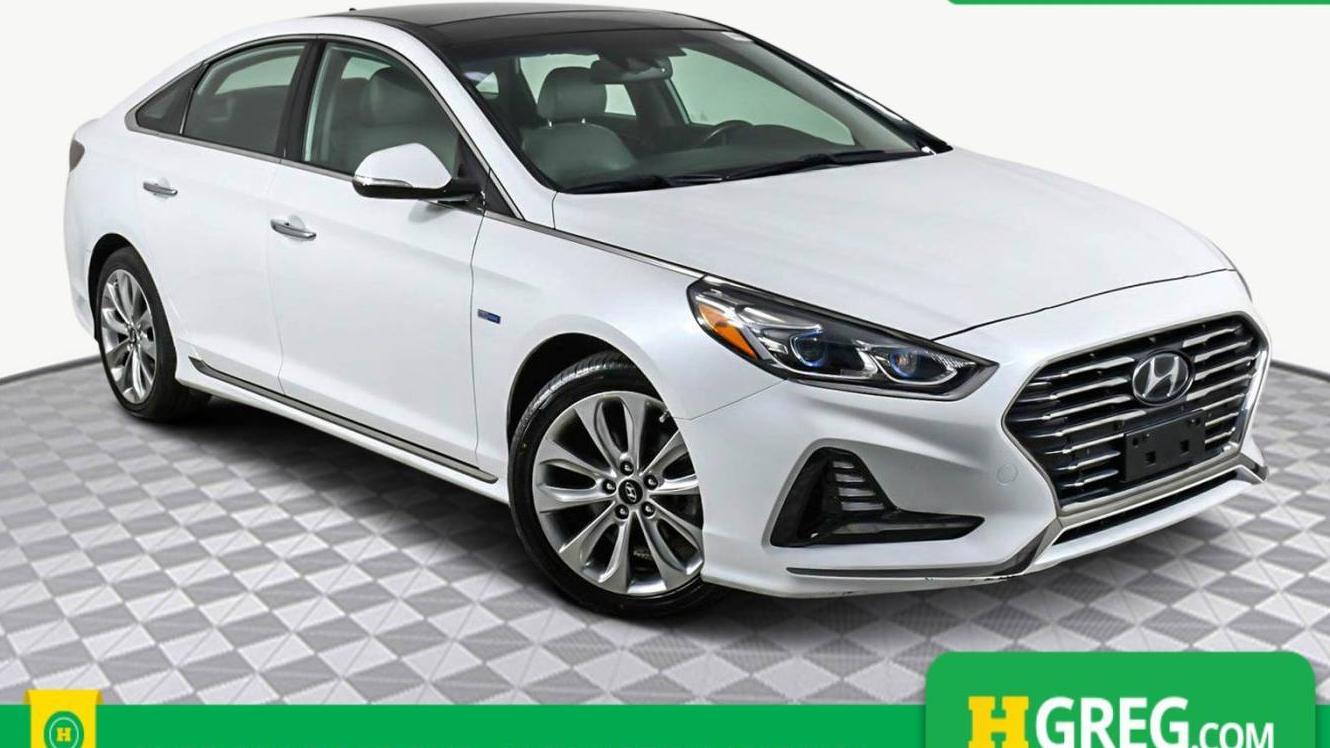 HYUNDAI SONATA 2019 KMHE34L32KA092389 image