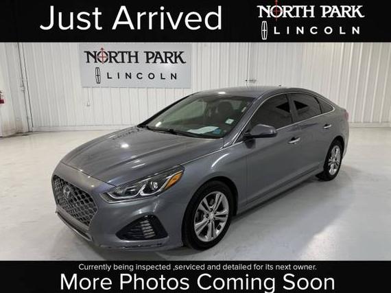 HYUNDAI SONATA 2019 5NPE34AFXKH749093 image