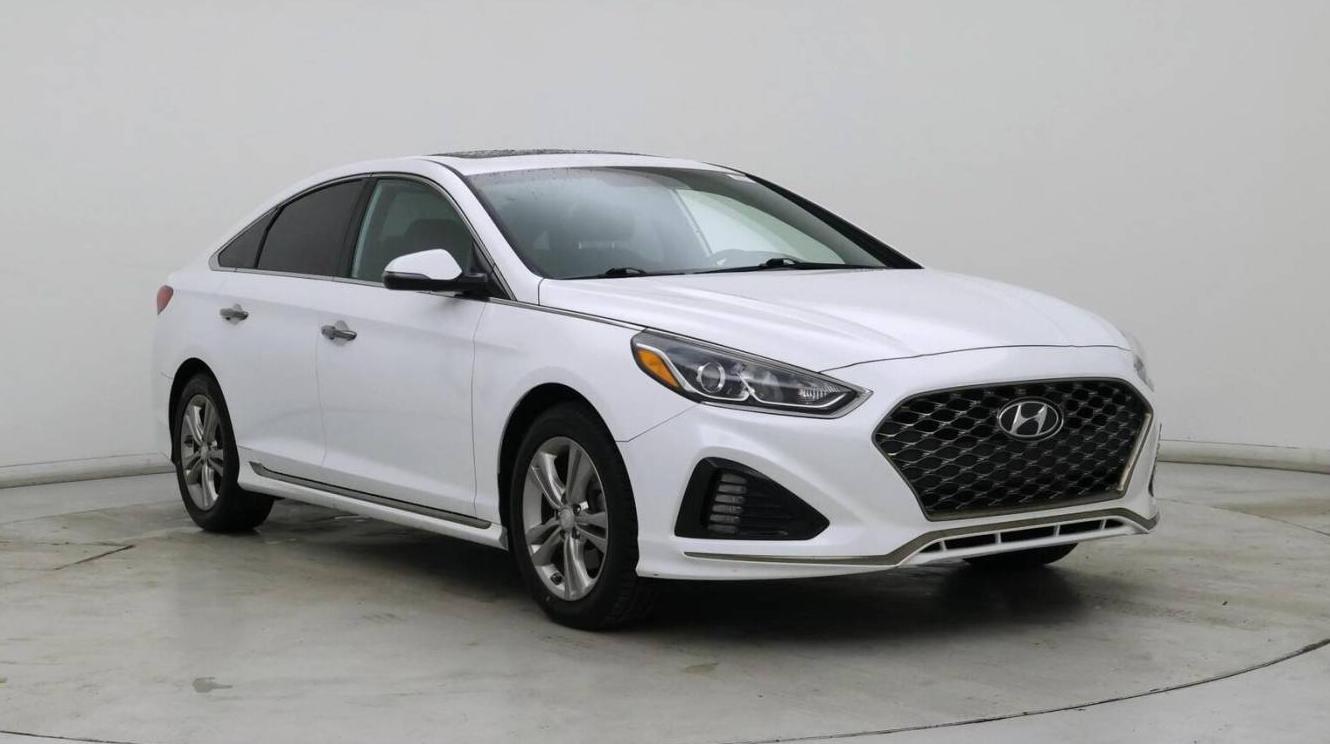 HYUNDAI SONATA 2019 5NPE34AF9KH820770 image