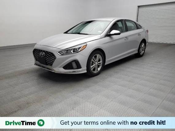HYUNDAI SONATA 2019 5NPE34AF1KH777834 image