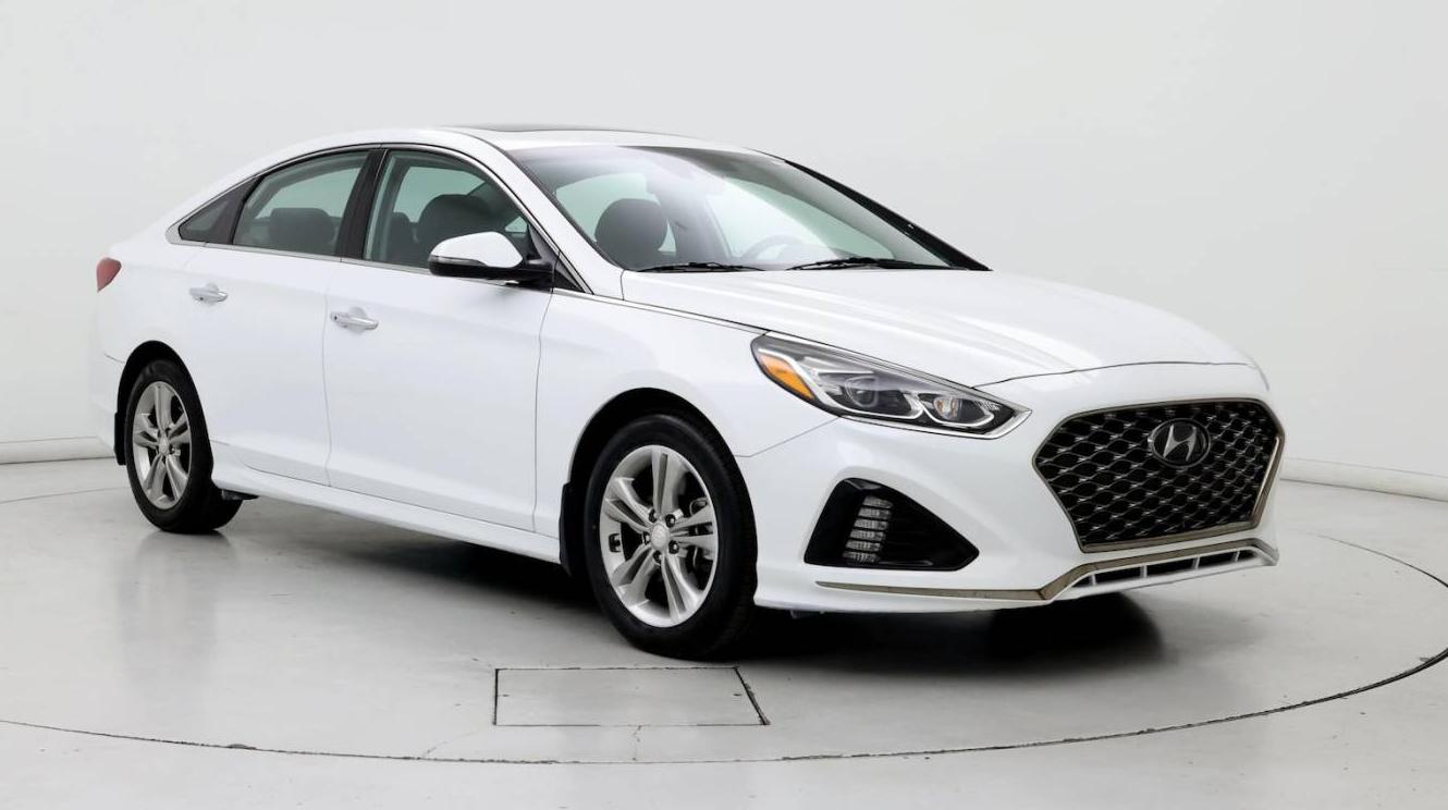 HYUNDAI SONATA 2019 5NPE34AF9KH814032 image