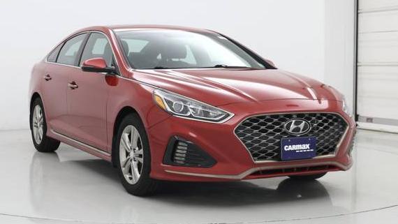 HYUNDAI SONATA 2019 5NPE34AF9KH821305 image