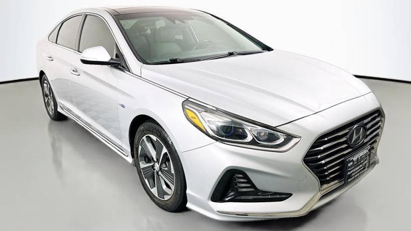 HYUNDAI SONATA 2019 KMHE34L39KA085066 image