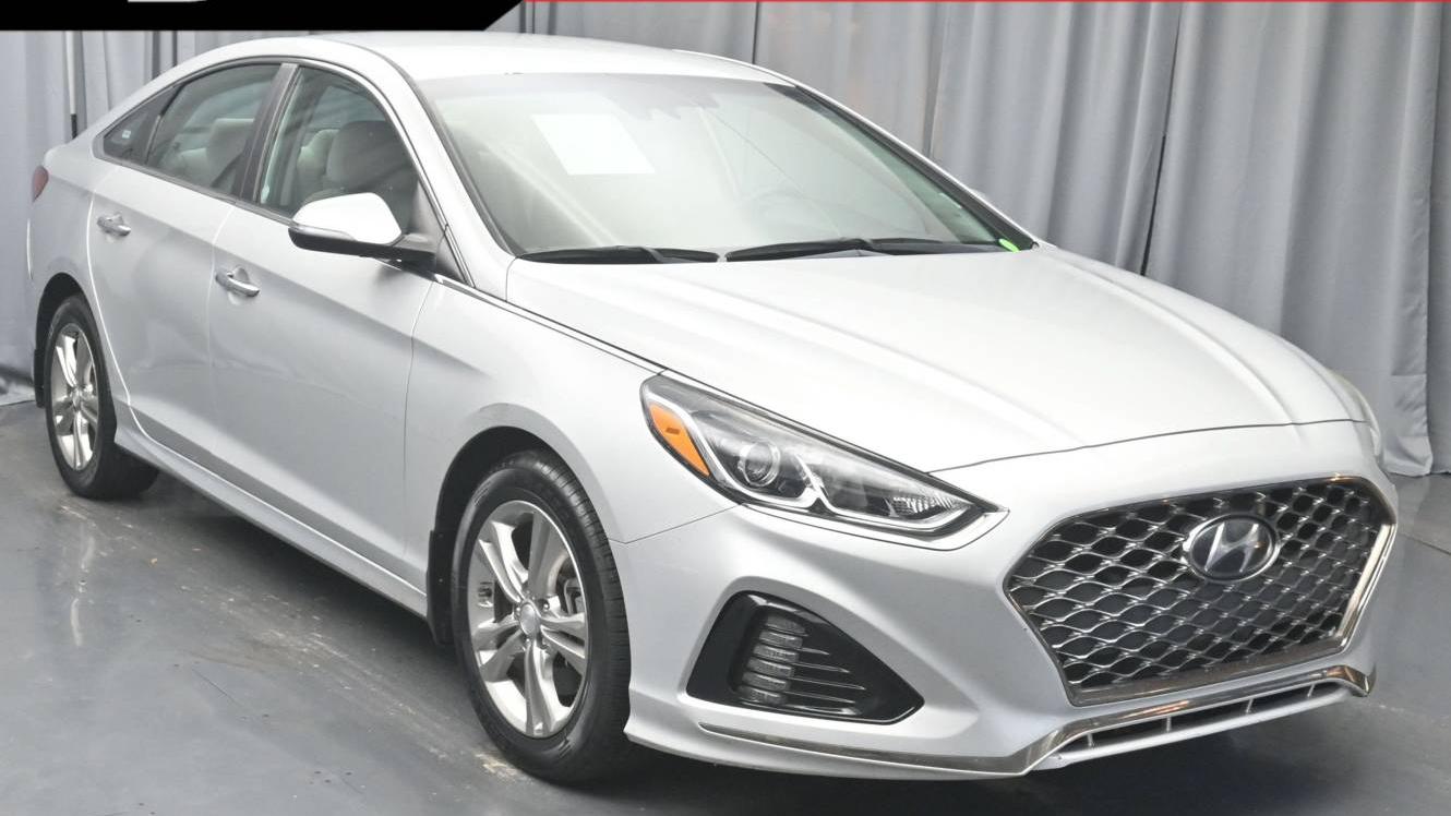 HYUNDAI SONATA 2019 5NPE34AF3KH762834 image