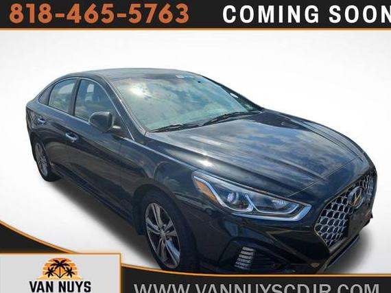 HYUNDAI SONATA 2019 5NPE34AF2KH801543 image