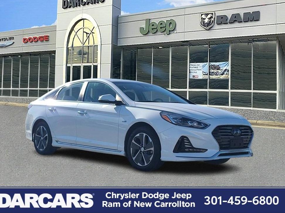 HYUNDAI SONATA 2019 KMHE54L25KA094199 image