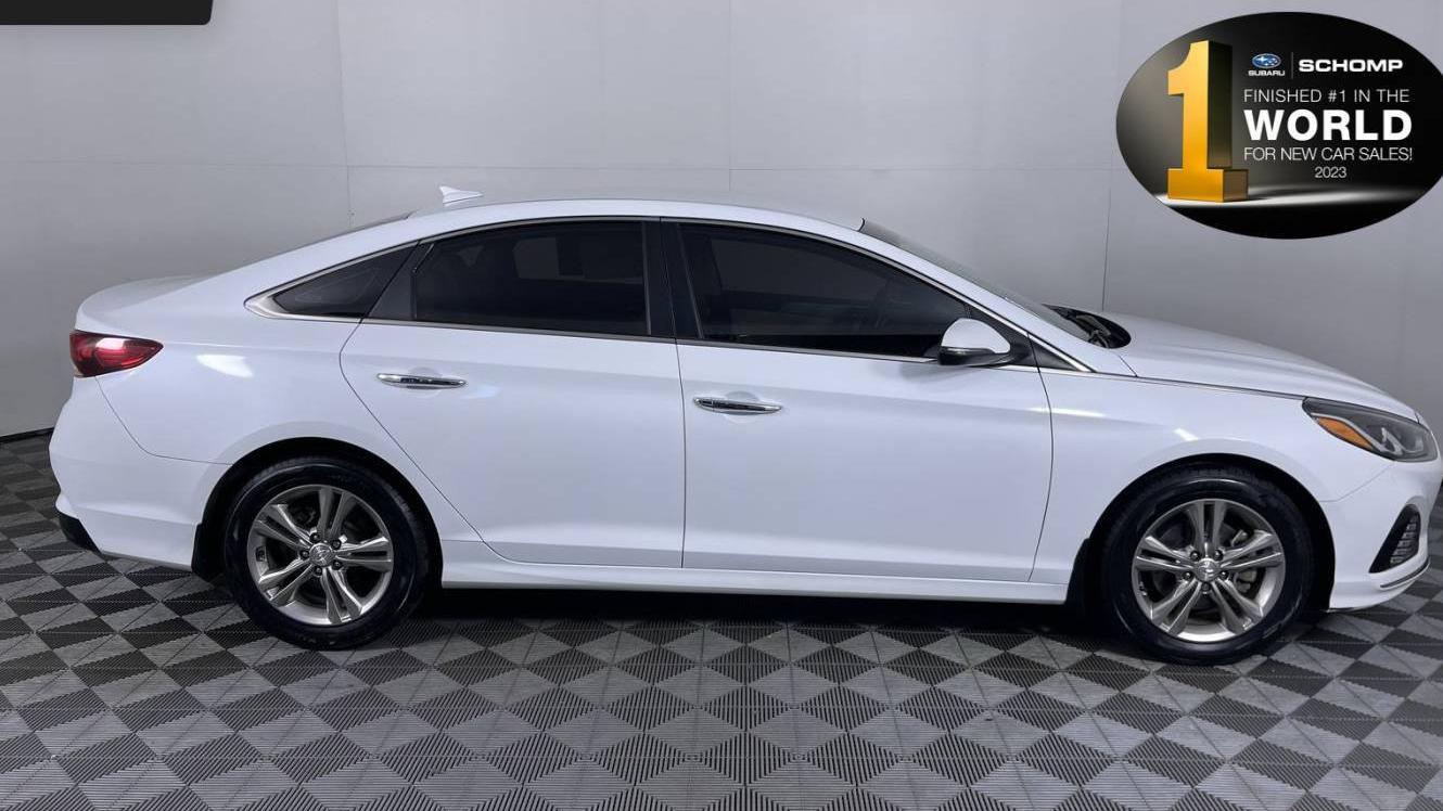 HYUNDAI SONATA 2019 5NPE34AF7KH806866 image