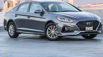 HYUNDAI SONATA 2019 5NPE24AF5KH820977 image HYUNDAI SONATA 2019 5NPE24AF5KH820977 image