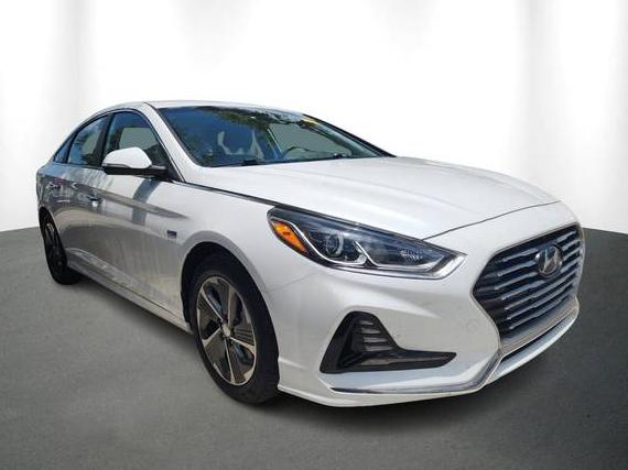 HYUNDAI SONATA 2019 KMHE14L23KA093788 image