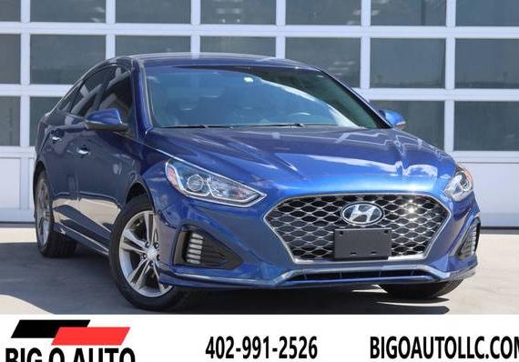 HYUNDAI SONATA 2019 5NPE34AF4KH782588 image HYUNDAI SONATA 2019 5NPE34AF4KH782588 image