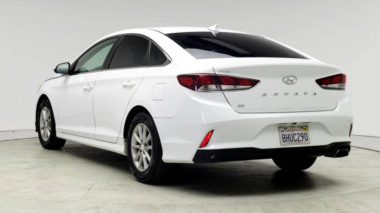 HYUNDAI SONATA 2019 5NPE24AFXKH758055 image