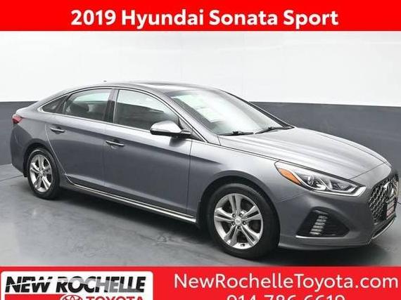 HYUNDAI SONATA 2019 5NPE34AF4KH729065 image