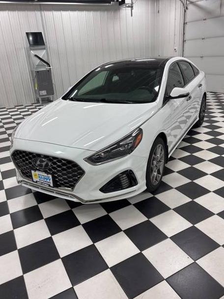 HYUNDAI SONATA 2019 5NPE34AB7KH733222 image