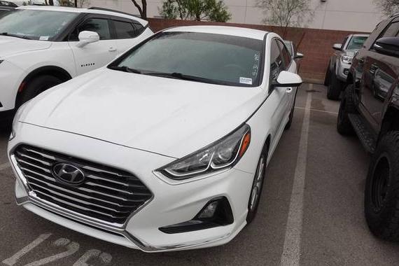 HYUNDAI SONATA 2019 5NPE24AF5KH818078 image