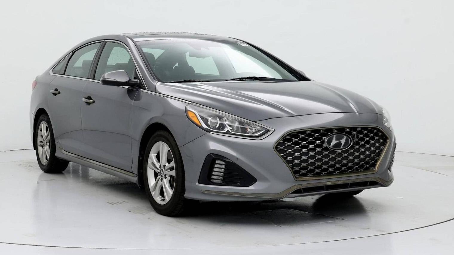 HYUNDAI SONATA 2019 5NPE34AF6KH817325 image