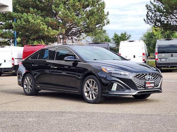 HYUNDAI SONATA 2019 5NPE34AB5KH766526 image HYUNDAI SONATA 2019 5NPE34AB5KH766526 image