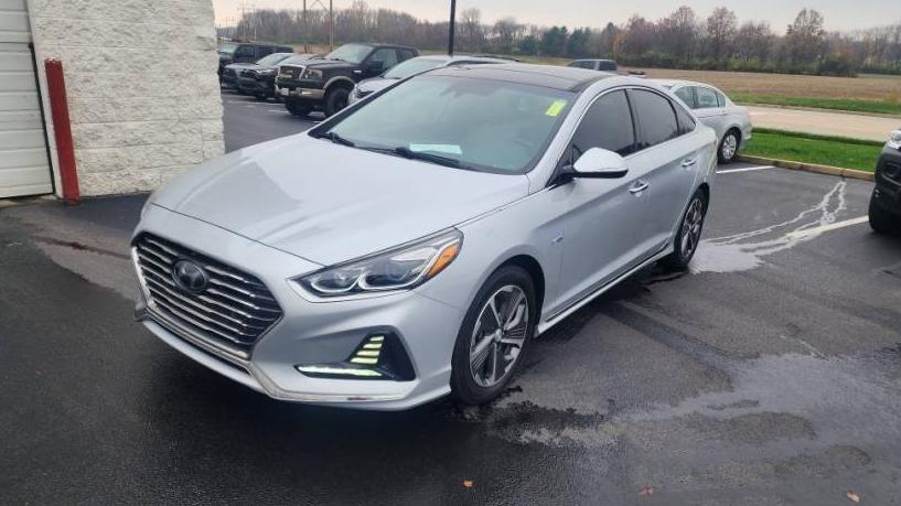 HYUNDAI SONATA 2019 KMHE34L30KA089443 image