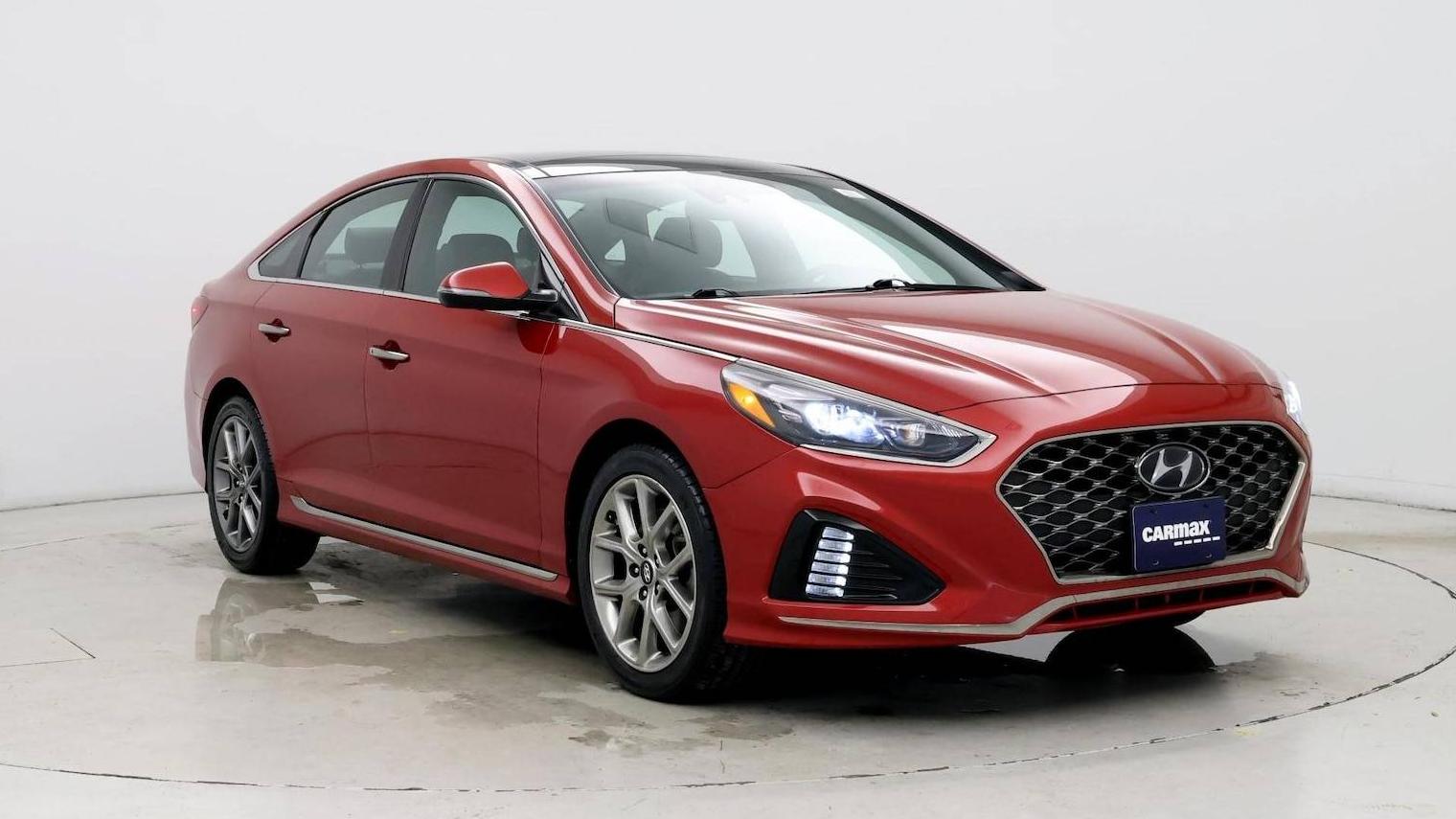 HYUNDAI SONATA 2019 5NPE34AB9KH751219 image