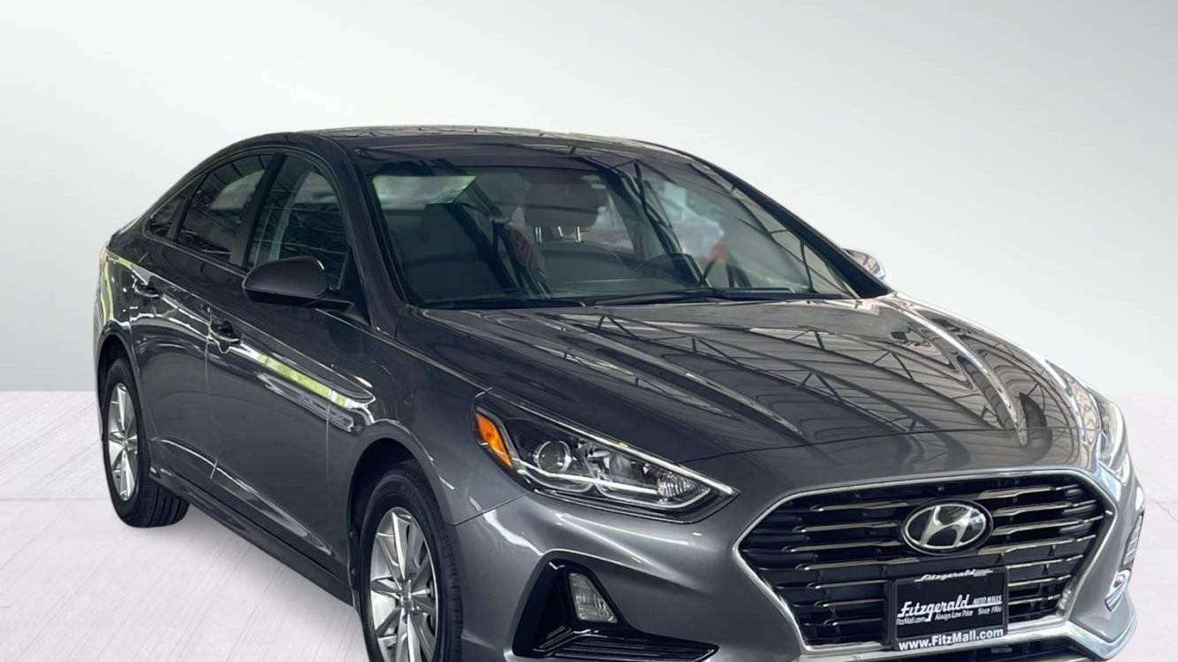 HYUNDAI SONATA 2019 5NPE24AFXKH742678 image