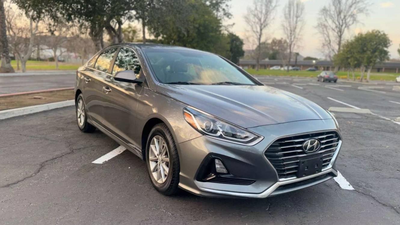 HYUNDAI SONATA 2019 5NPE24AF9KH750433 image