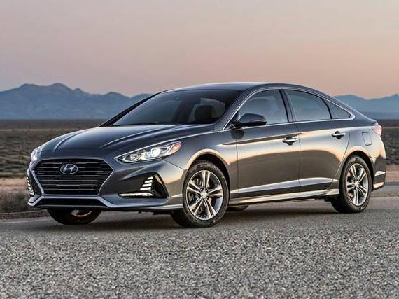 HYUNDAI SONATA 2019 5NPE34AB1KH799796 image
