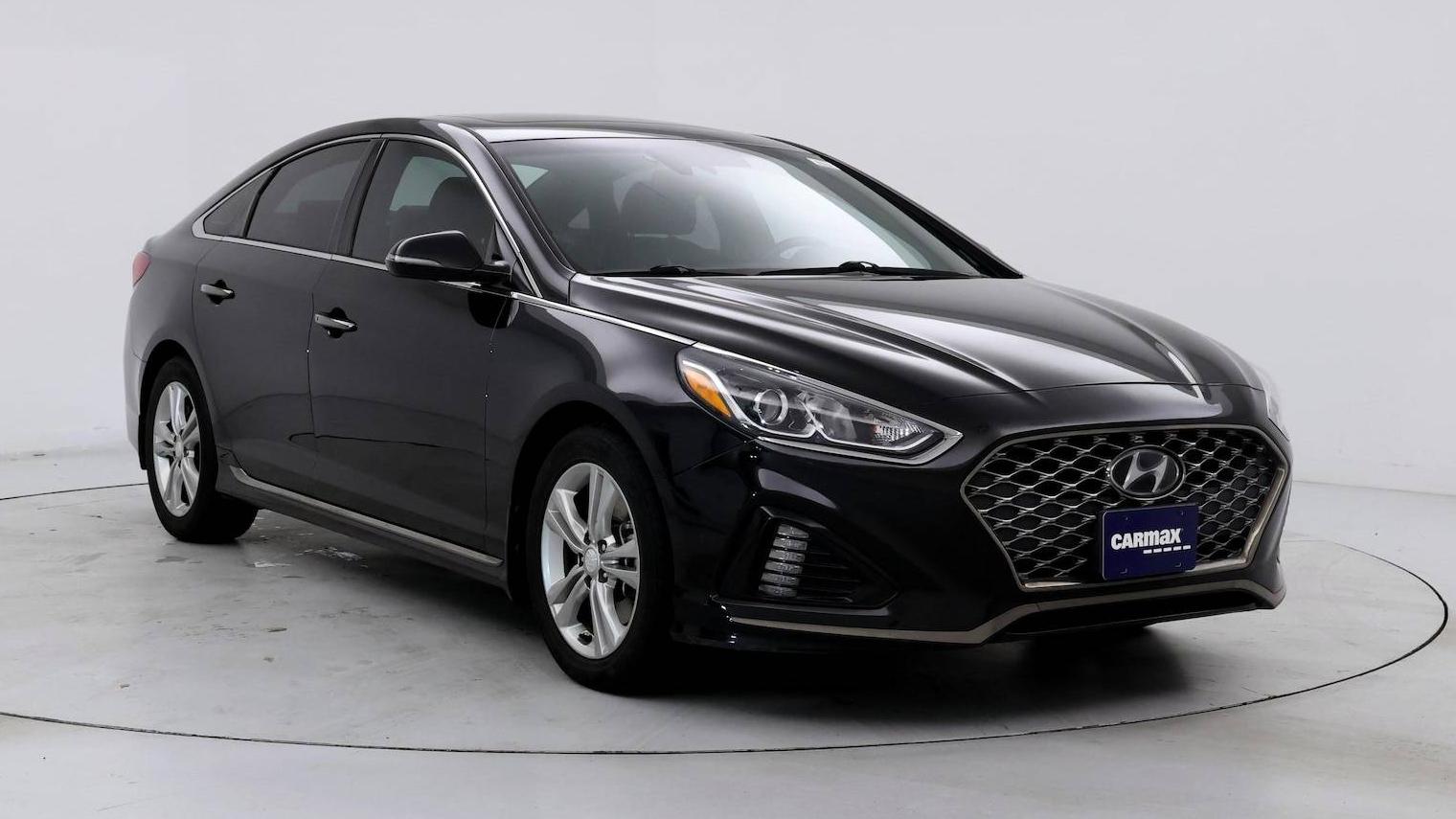 HYUNDAI SONATA 2019 5NPE34AF1KH792401 image