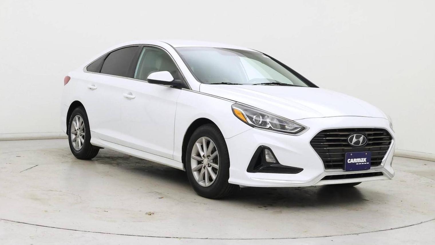 HYUNDAI SONATA 2019 5NPE24AF6KH817571 image