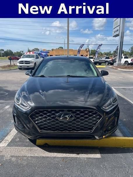 HYUNDAI SONATA 2019 5NPE34AF9KH814256 image