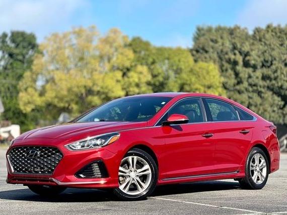 HYUNDAI SONATA 2019 5NPE34AF8KH734074 image