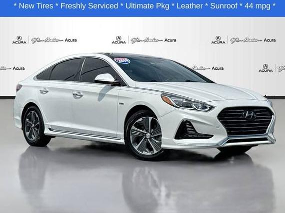 HYUNDAI SONATA 2019 KMHE34L30KA087577 image HYUNDAI SONATA 2019 KMHE34L30KA087577 image