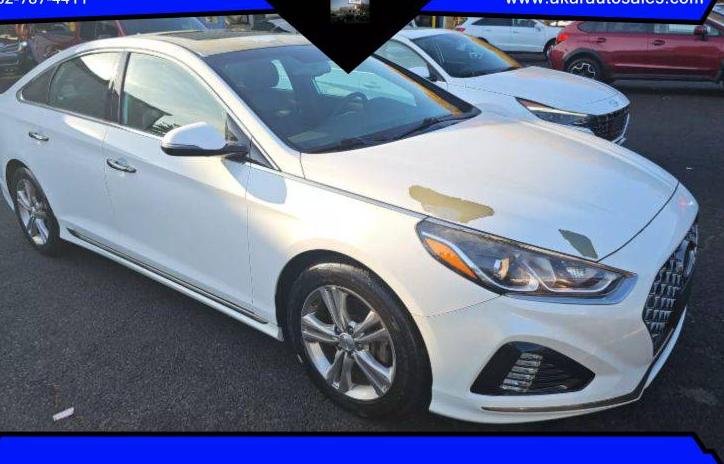 HYUNDAI SONATA 2018 5NPE34AF7JH602678 image