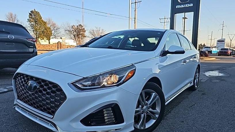 HYUNDAI SONATA 2018 5NPE34AF9JH708632 image