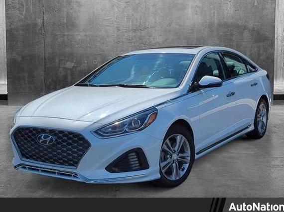 HYUNDAI SONATA 2018 5NPE34AF3JH602421 image