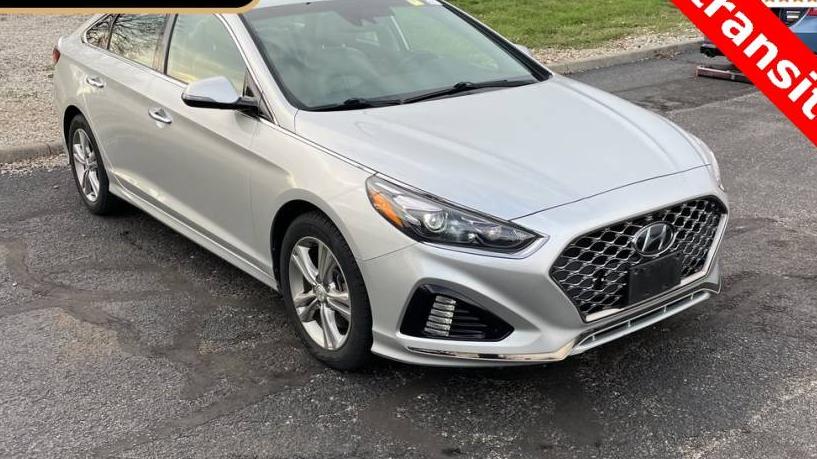 HYUNDAI SONATA 2018 5NPE34AF0JH725268 image