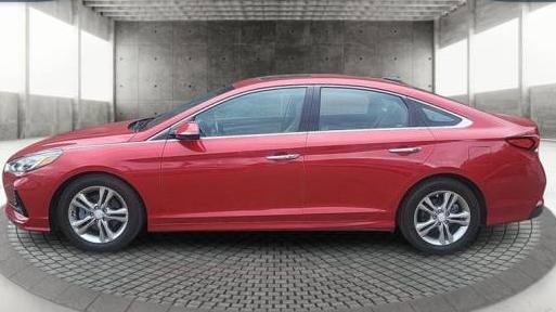 HYUNDAI SONATA 2018 5NPE34AF9JH642387 image