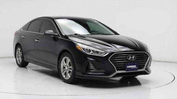 HYUNDAI SONATA 2018 5NPE34AF3JH615847 image