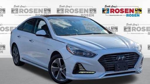 HYUNDAI SONATA 2018 KMHE34L34JA086978 image