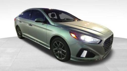 HYUNDAI SONATA 2018 5NPE34AB4JH715971 image