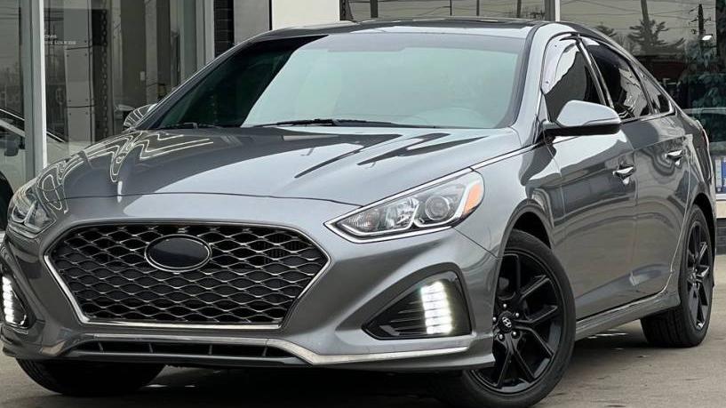 HYUNDAI SONATA 2018 5NPE34AB7JH668466 image