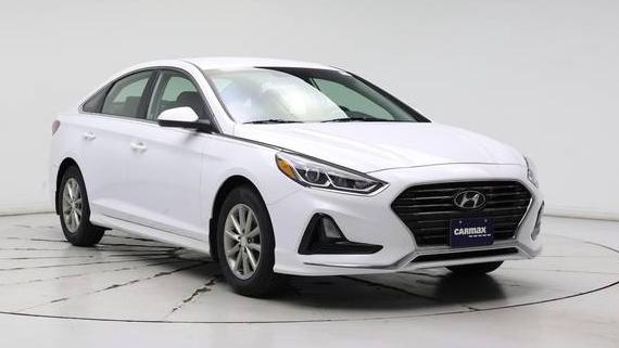 HYUNDAI SONATA 2018 5NPE24AF7JH709765 image