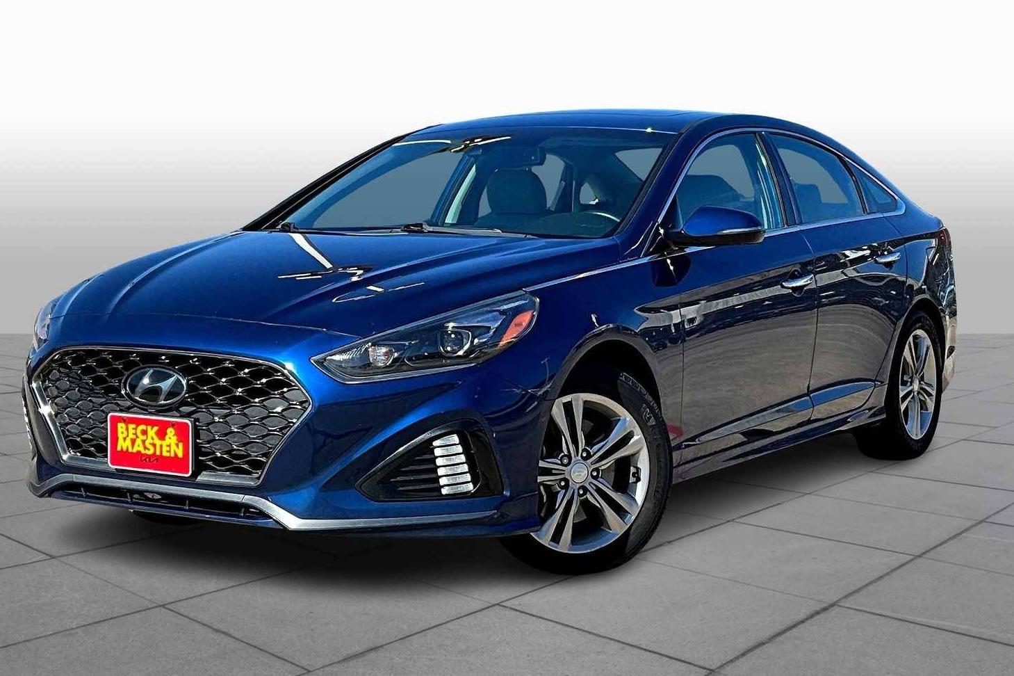 HYUNDAI SONATA 2018 5NPE34AF9JH700708 image