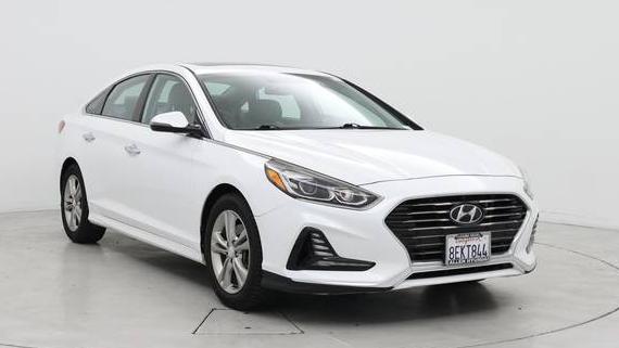 HYUNDAI SONATA 2018 5NPE34AF1JH696377 image