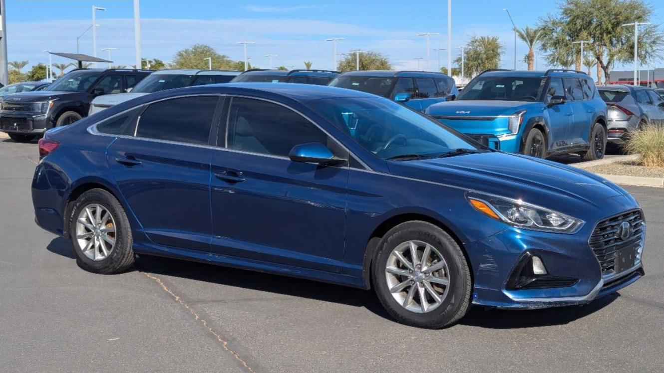 HYUNDAI SONATA 2018 5NPE24AF8JH624367 image