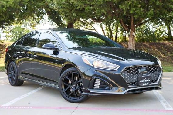 HYUNDAI SONATA 2018 5NPE34AB3JH633004 image HYUNDAI SONATA 2018 5NPE34AB3JH633004 image