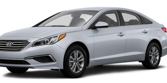 HYUNDAI SONATA 2018 5NPE34AF2JH611238 image